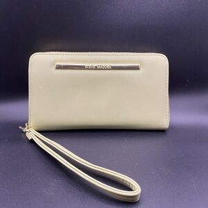 Steve Madden Wallet Lime Green Wristlet Bi Fold Card Holder Pocket Book